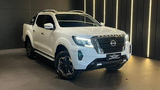 NISSAN FRONTIER 2.3 16V TURBO DIESEL XE CD 4X4 AUTOMÁTICO